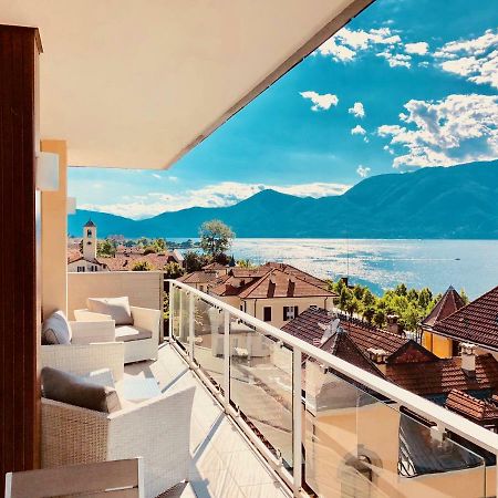 Attico Palazzo Di Vetro Apartment Luino Exterior foto